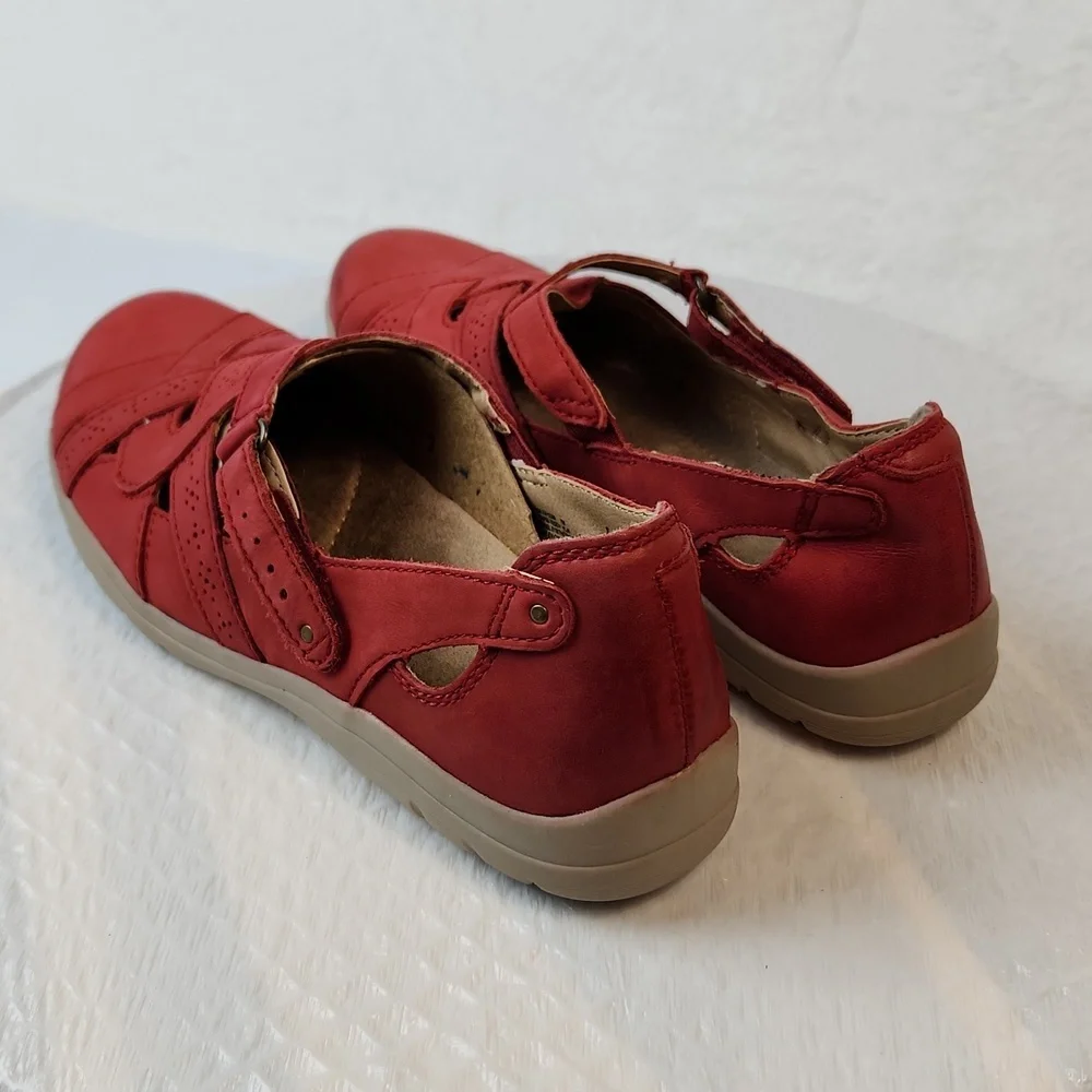 Earth Origins Rapid Teddy Leather Walking Loafer Cushioned Red Size 7 - Picture 6 of 12